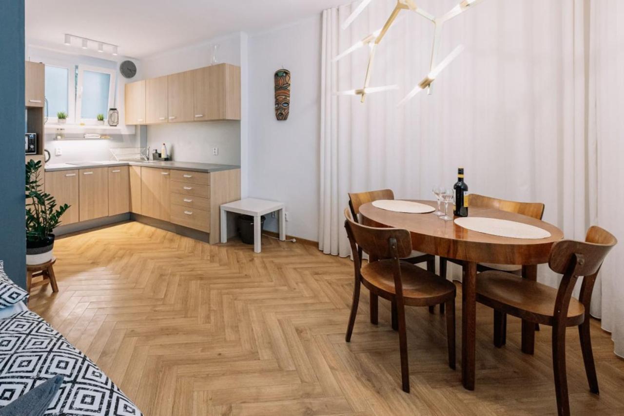 Stadiumside Studio Lägenhet Bratislava Exteriör bild